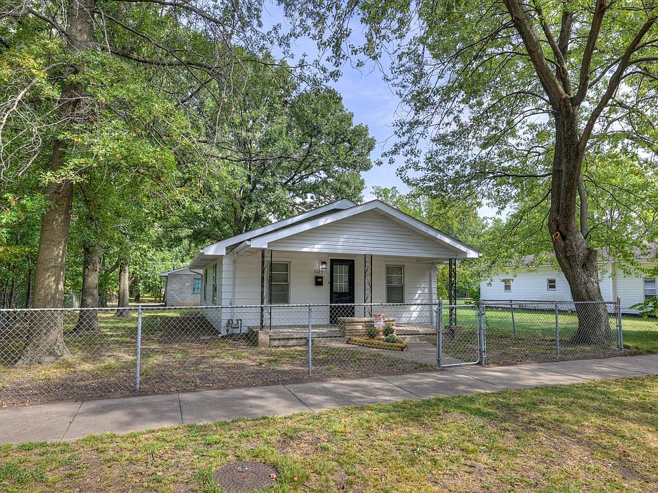 1st image of 1023 S Connor Avenue