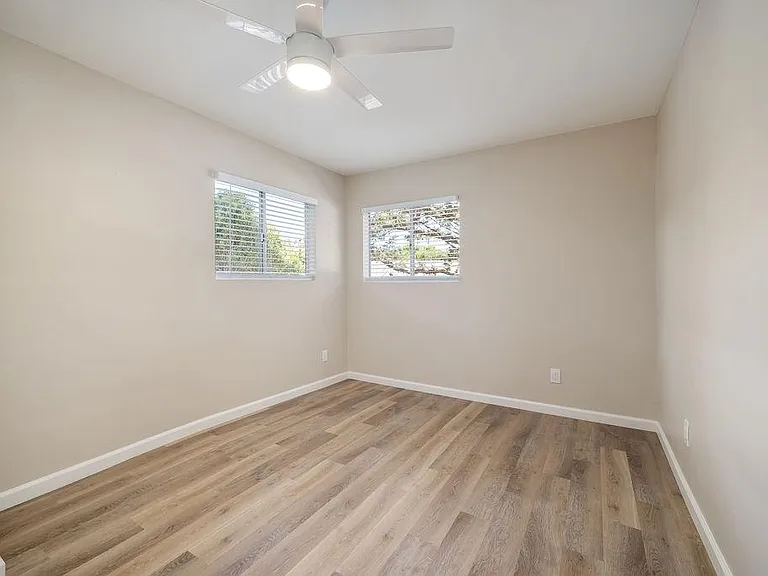 5480 Capistrano Ave #8 — Photo 11