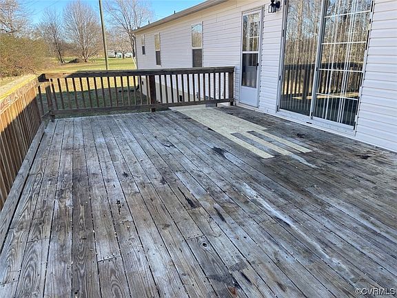 4th image of 16131 Lodge Ct