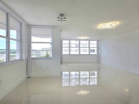 5th image of 18051 Biscayne Blvd APT 1204