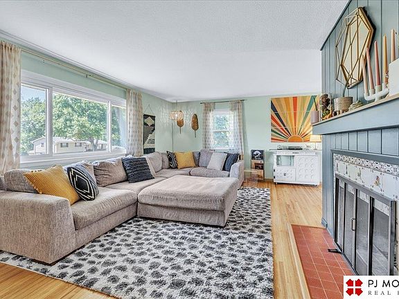 3rd image of 3409 S 108th St