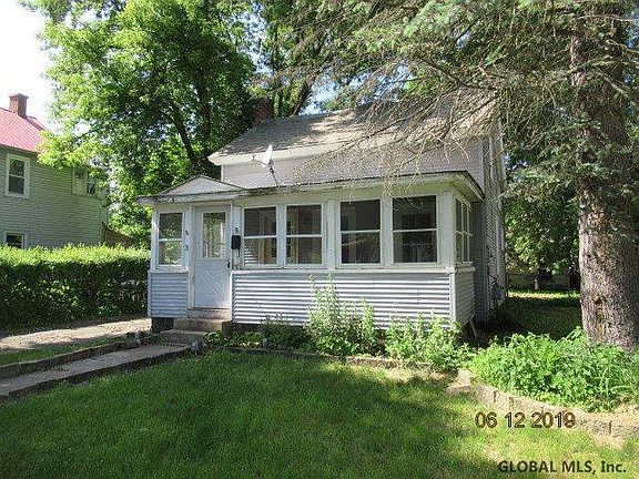 2nd image of 37 1st St