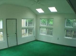 1517 Norma Rd, Columbus, OH 43229