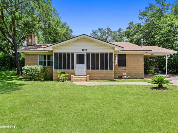 1018 22nd St, Pascagoula, MS 39581