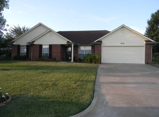 3410 Georgia Ave, Muskogee, OK 74403