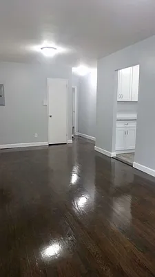 Rented by Grand & Co. | media 6