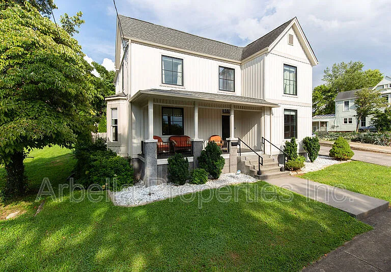 511 Alabama St — Photo 1