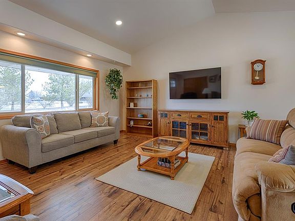 5th image of 9439 6097 Road