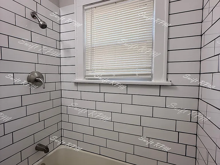 3811 Monroe Ave — Photo 10