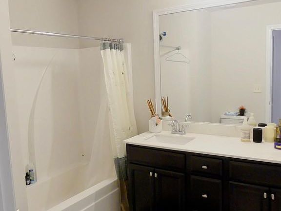 4th image of 13375 Canary Ln