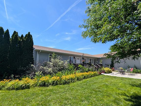 2nd image of 71891 Calabria Dr