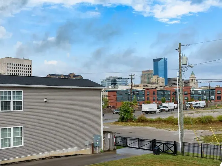 194 Spruce St #101 — Photo 8