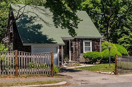 2nd image of 37 Weston Ave