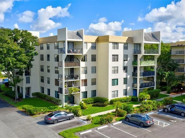 6190 Woodlands Boulevard #107, Tamarac, FL 33319