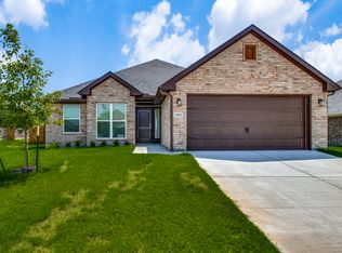 2904 Clover Dr, Sherman, TX 75092