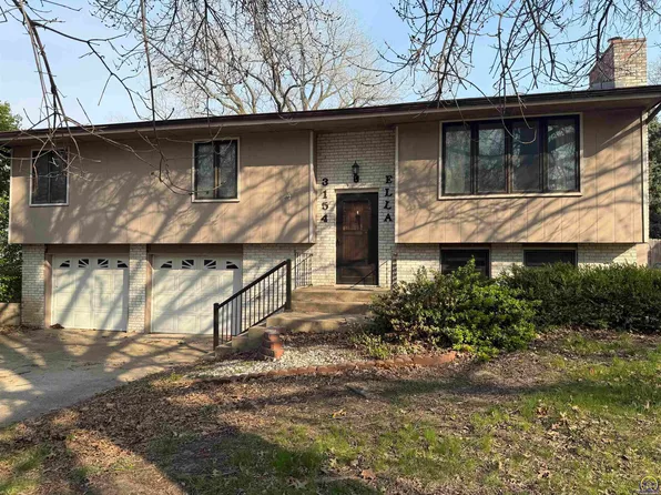 3154 Ella Ln, Manhattan, KS 66502
