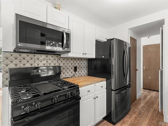4th image of 17115 E Nassau Place