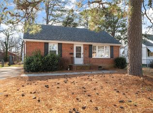 515 Battery Pl, Colonial Heights, VA 23834