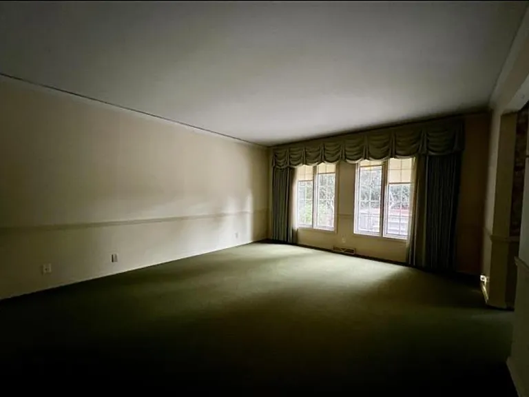 10 Rye Ct — Photo 3