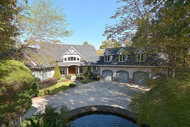 2nd image of 207 Horse Head Point Dr