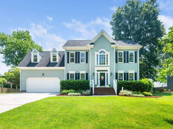 103 Chapelwood Way, Cary, NC 27518
