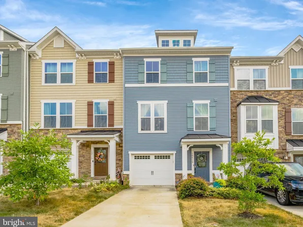 10715 Hinton Way, Manassas, VA 20112