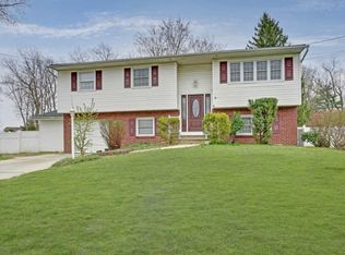 74 Salem Hill Rd, Howell, NJ 07731