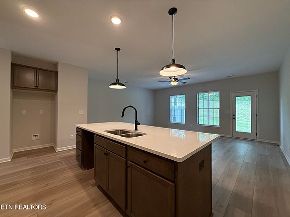 4th image of 8966 Keenberg Ln