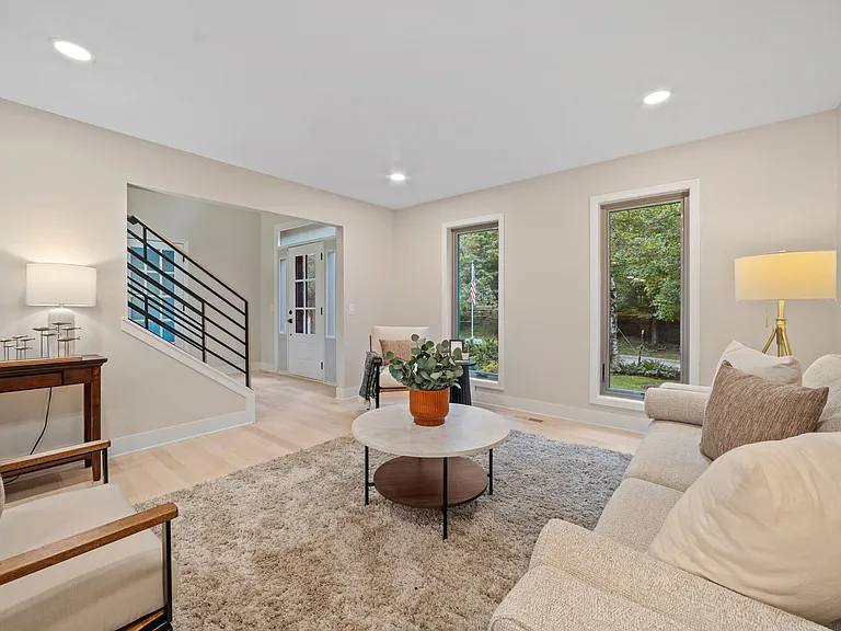 17711 Creek Ridge Pass — Photo 9