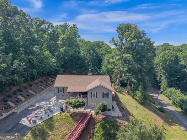 3105 Navajo Cir, Gainesville, GA 30501