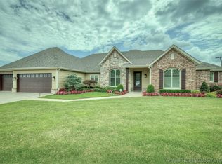 2709 SE Vicksburg St, Bartlesville, OK 74006