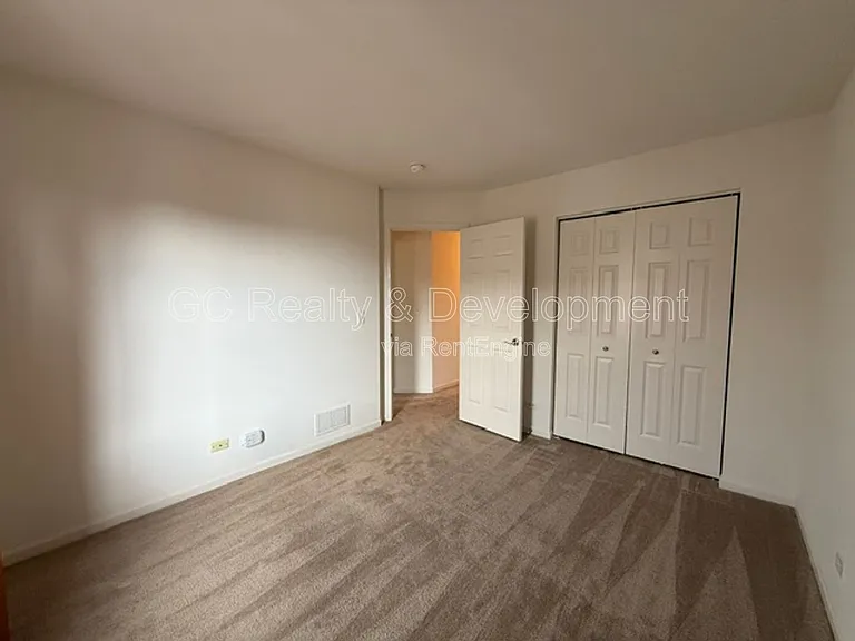 3398 Cameron Dr — Photo 13