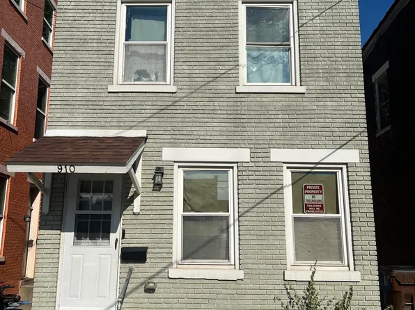 910 Greenup St, Covington, KY 41011