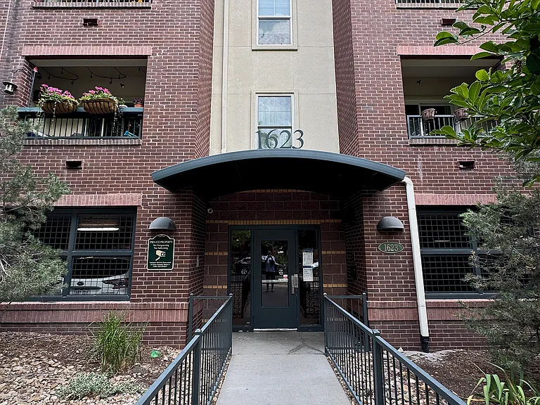 1623 Saint Paul St #405 — Photo 15