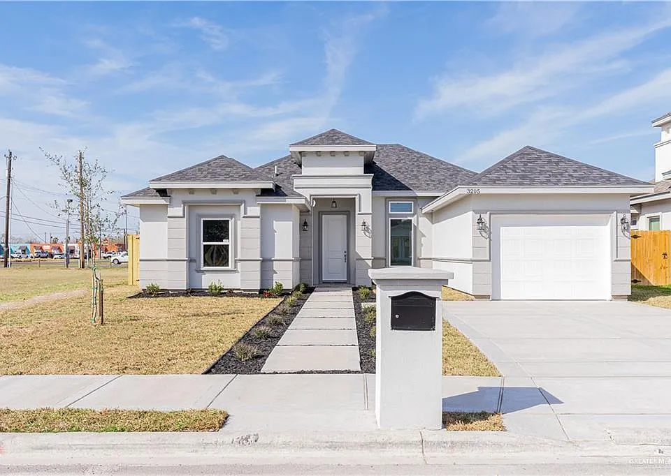 3205 Erica Ln