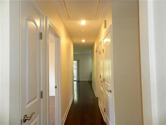 3 bed, 2.0 bath, 1400 sqft, $1,700 — Photo 4