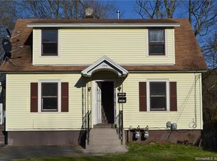 244 Walnut St FLOOR 2, Winsted, CT 06098