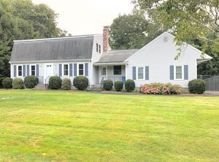 28 Robbin Rd, Canton, MA 02021