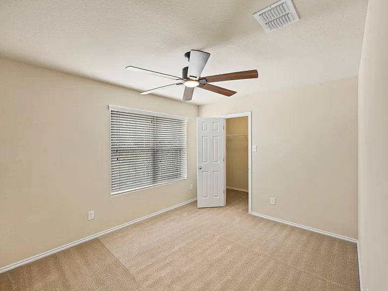 25839 Big Bluestem — Photo 21