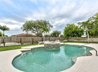 2490 43rd St SW, Naples, FL 34116