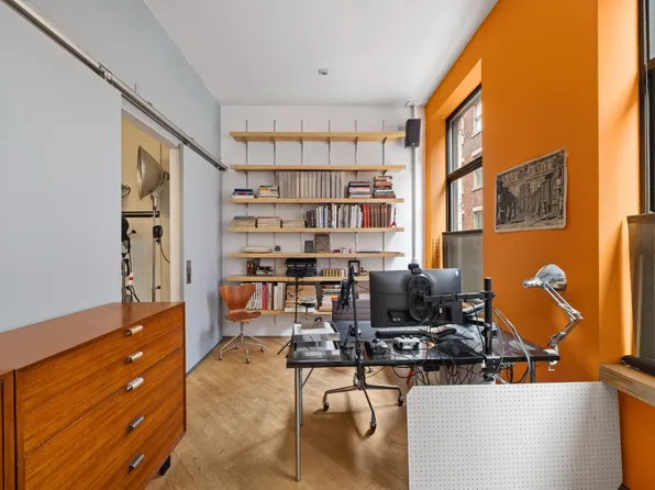 16 Greene Street image 24 of 25