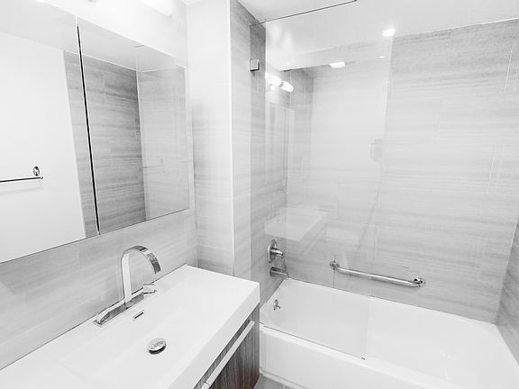 5th image of 148 E 98th St APT 4A
