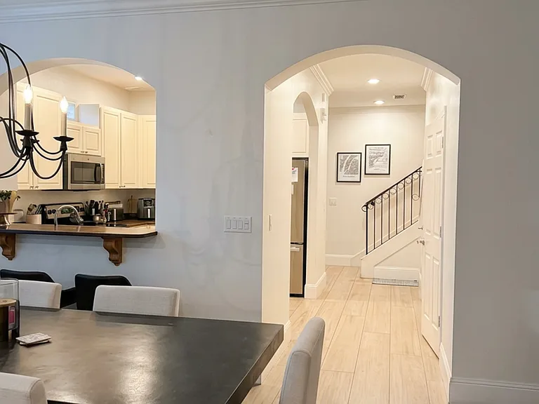 306 S Arrawana Ave #2 — Photo 8