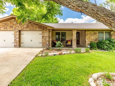 112 Crescent Dr, Kerrville, TX, 78028
