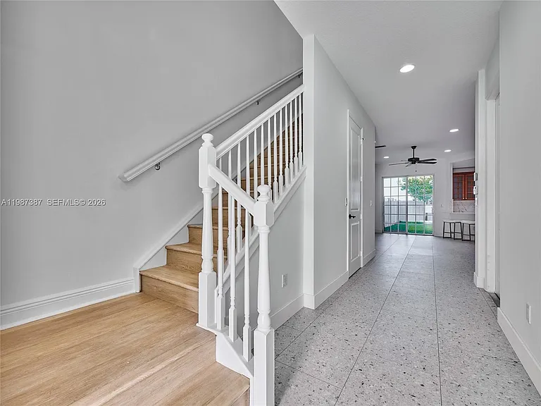 475 Ocean Ridge Way — Photo 6