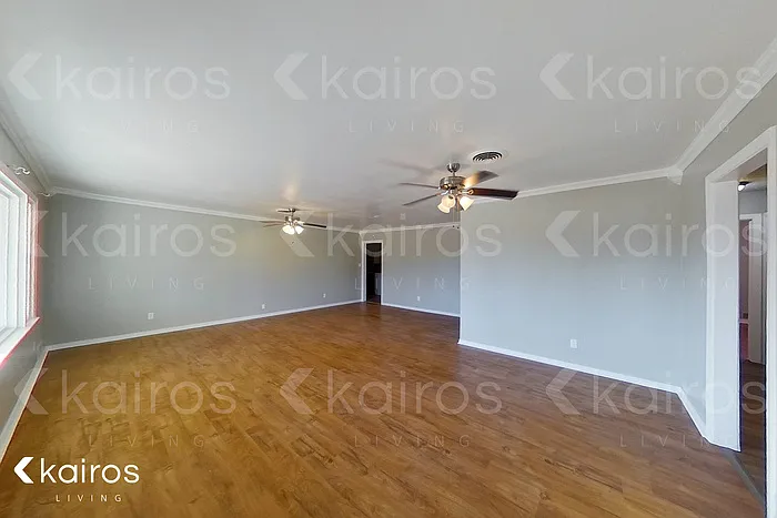 6 bed, 4.0 bath, 3271 sqft, $2,895 — Photo 2