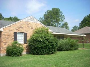 4007 N Trezevant St, Memphis, TN 38127