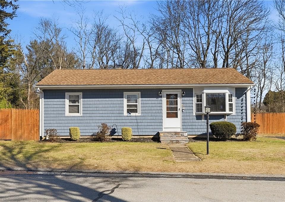 1st image of 67 Garnet St