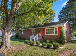 8251 Hickory Dr, King George, VA 22485