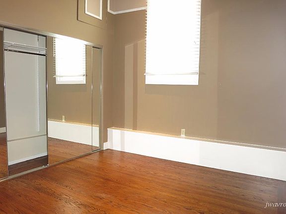 4th image of 2217 Pacific Ave APT 3